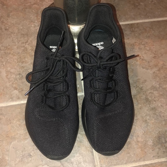 hu nmd black